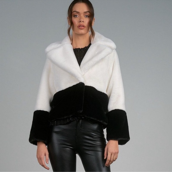 Color Block Softie Teddy Coat Luxury Coat Size M/L NWTElanSize: M$149 $210